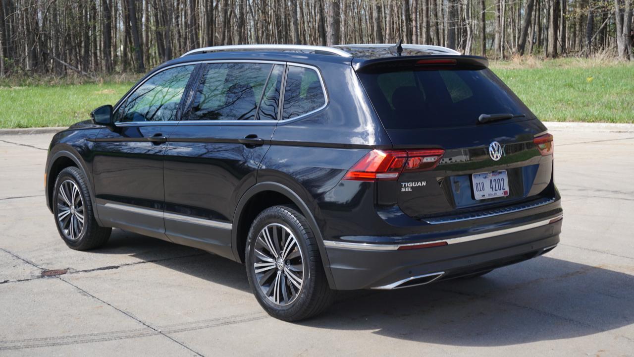 Volkswagen Tiguan 2.0T SEL R-Line Black FWD 2019