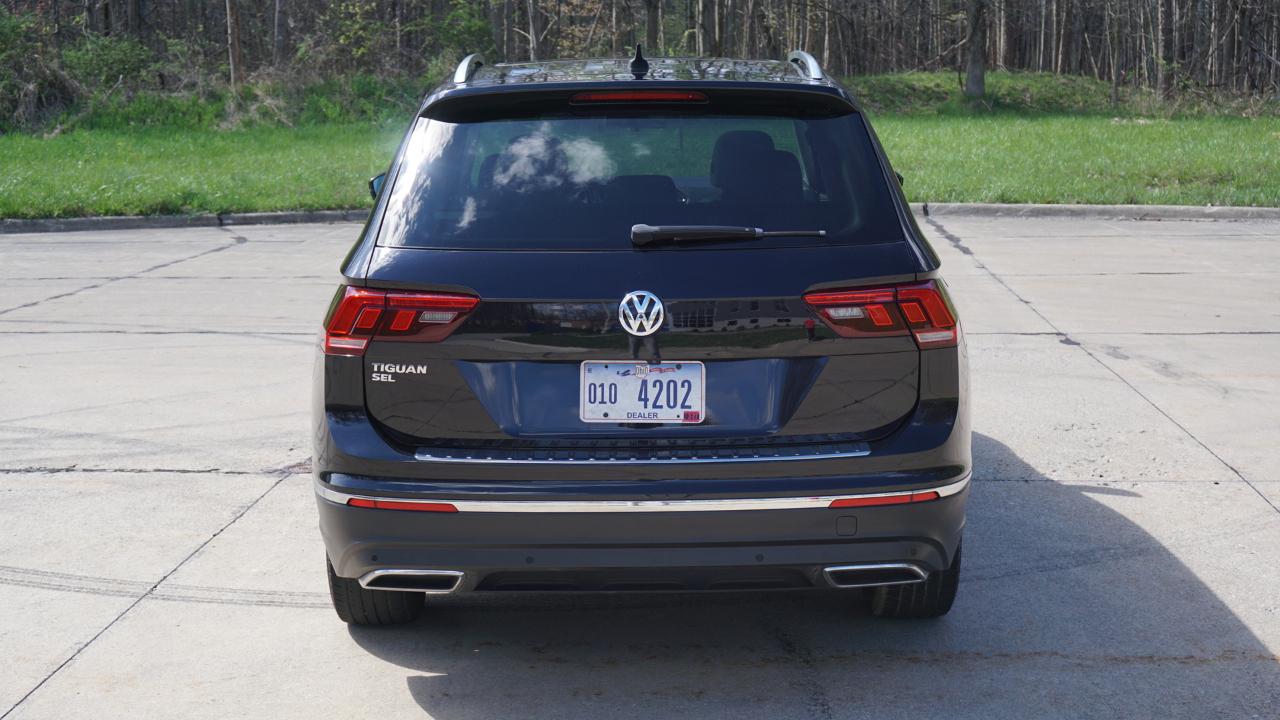 Volkswagen Tiguan 2.0T SEL R-Line Black FWD 2019