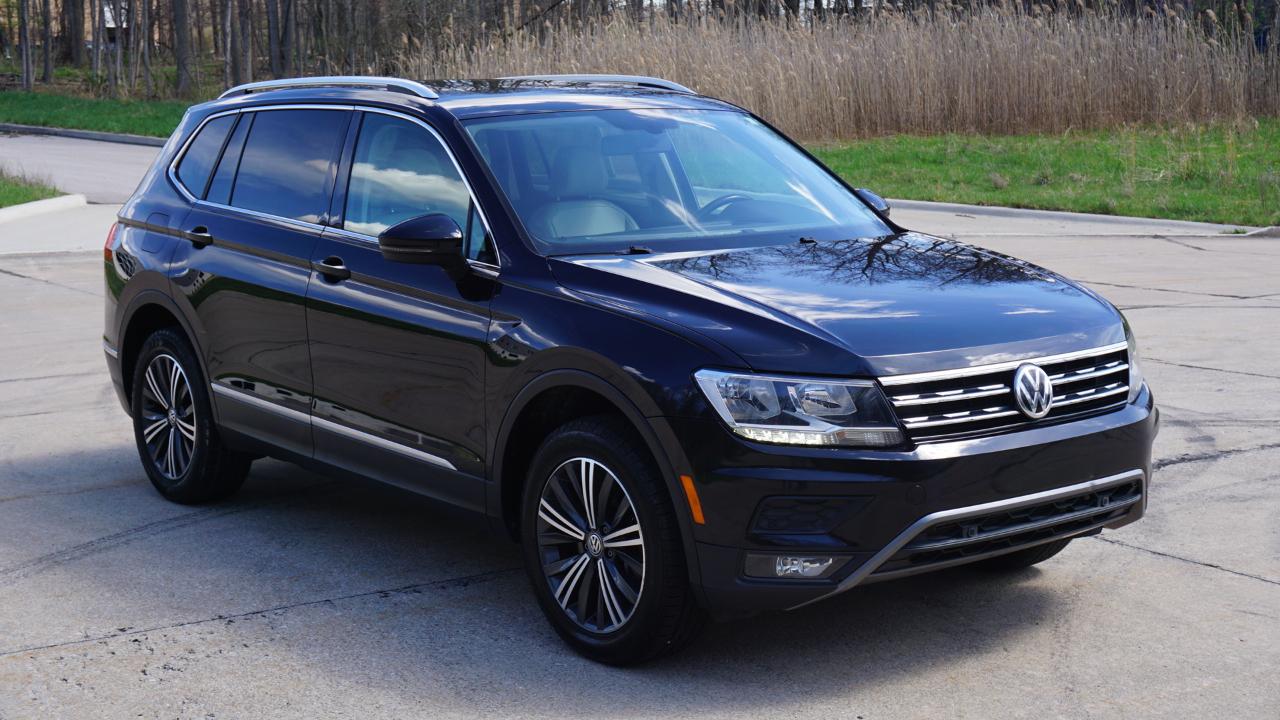Volkswagen Tiguan 2.0T SEL R-Line Black FWD 2019