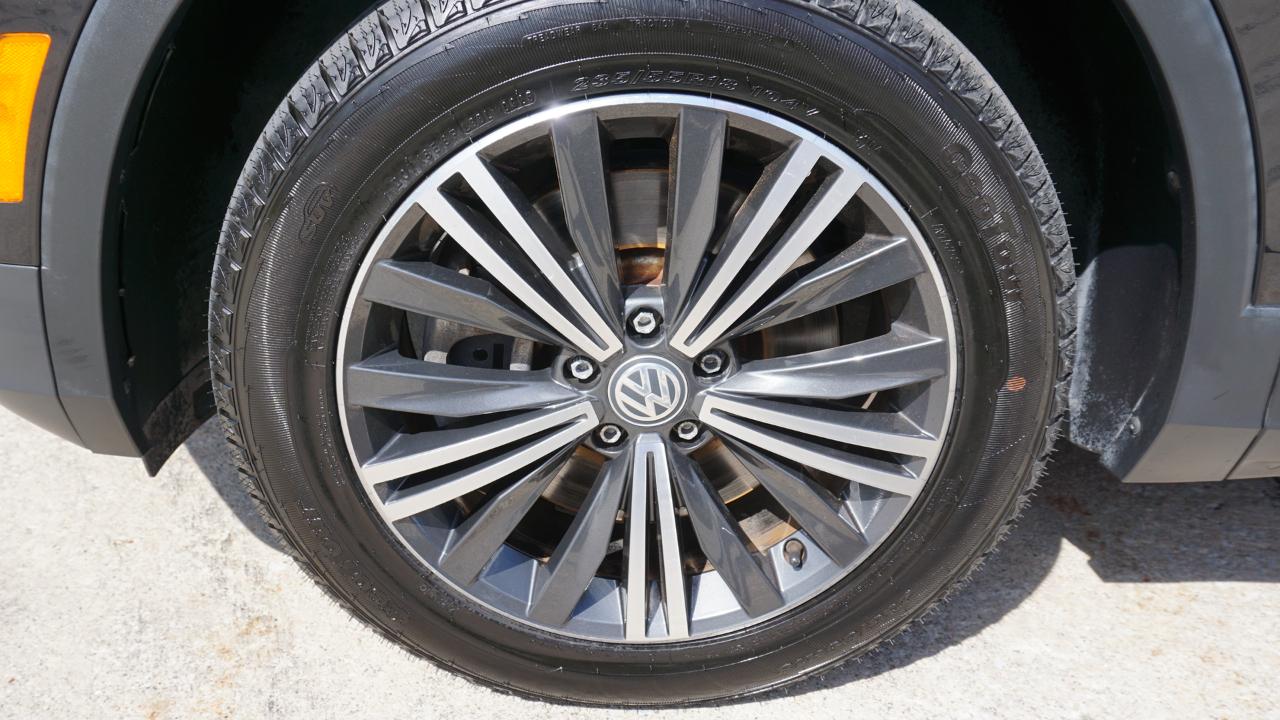 Volkswagen Tiguan 2.0T SEL R-Line Black FWD 2019