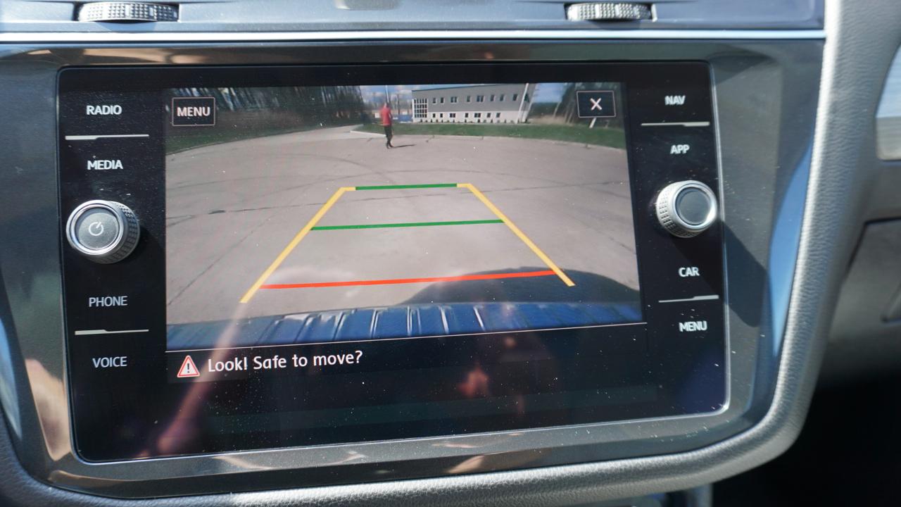 Volkswagen Tiguan 2.0T SEL R-Line Black FWD 2019