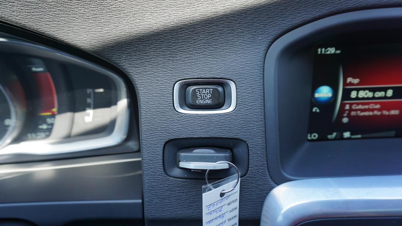 Volvo V60 Cross Country 4dr Wgn T5 AWD 2016