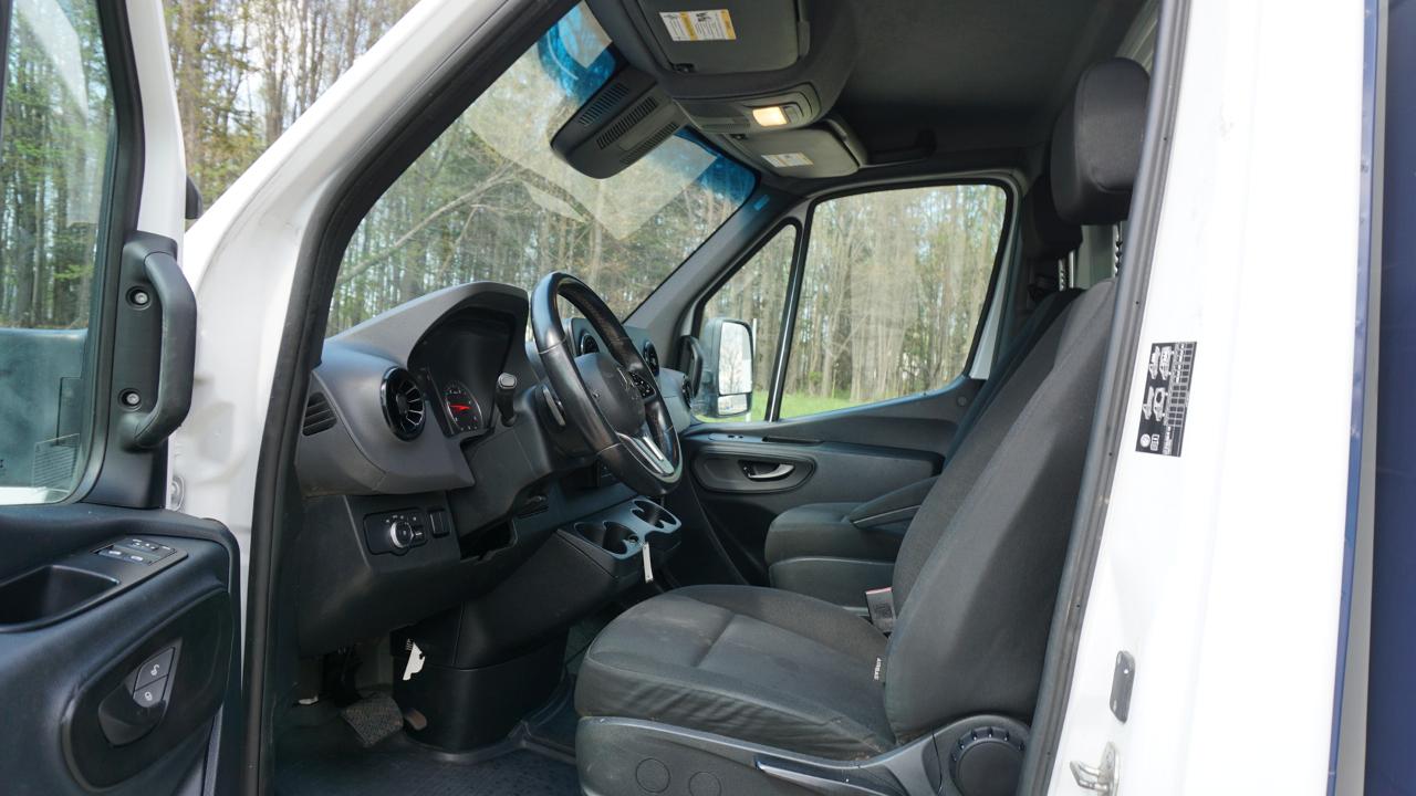 Mercedes-Benz Sprinter Cab Chassis 4500 Standard Roof I4 170" 2021