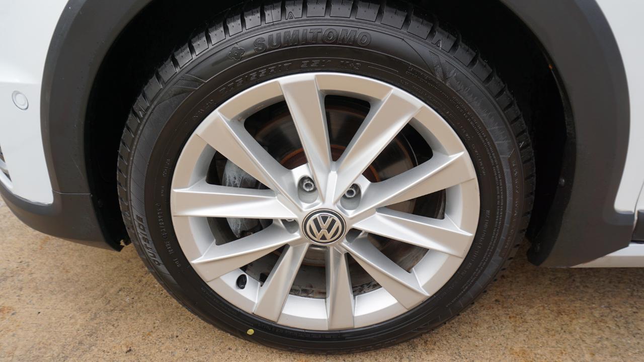 Volkswagen Golf Alltrack 1.8T SE DSG 2017