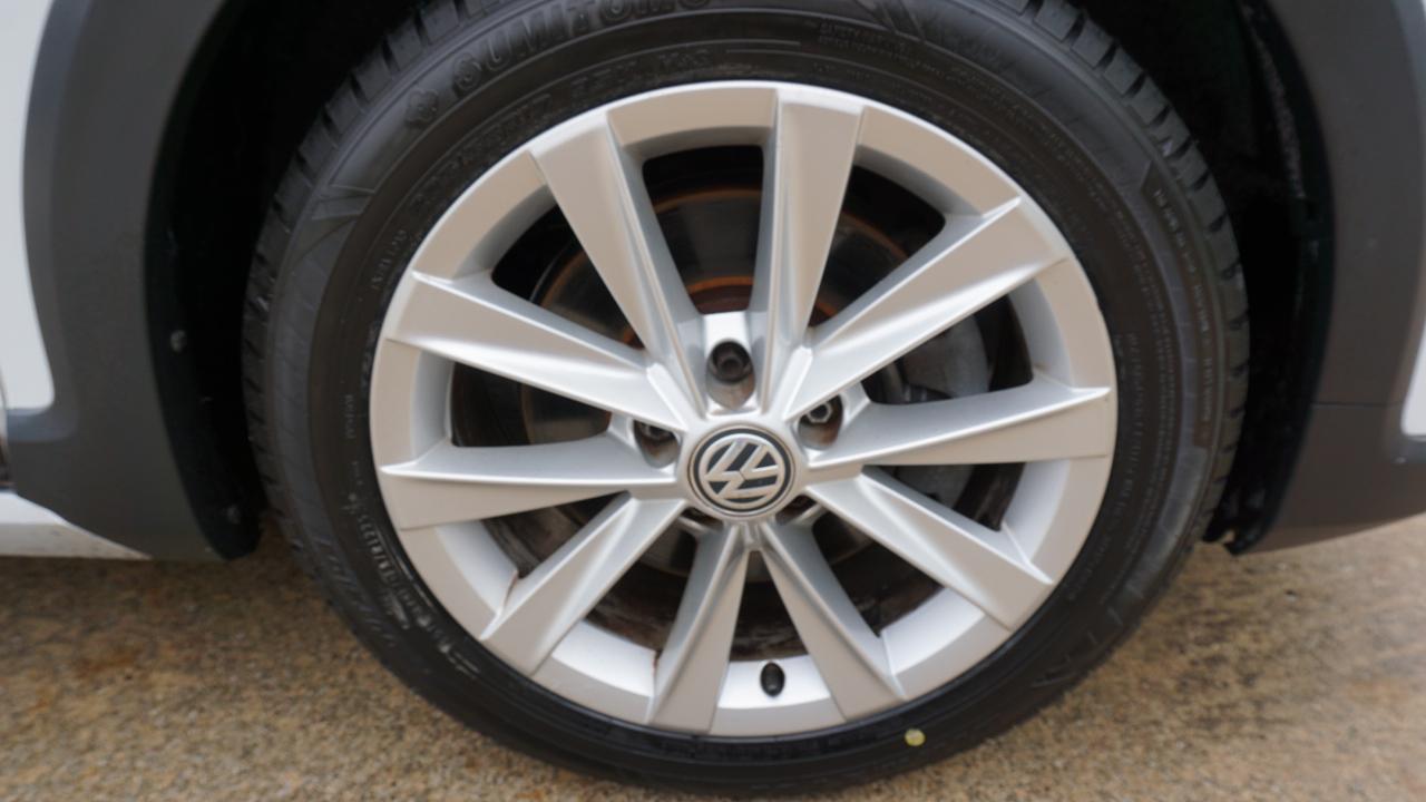 Volkswagen Golf Alltrack 1.8T SE DSG 2017