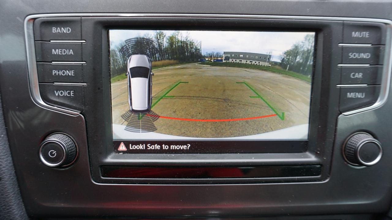 Volkswagen Golf Alltrack 1.8T SE DSG 2017