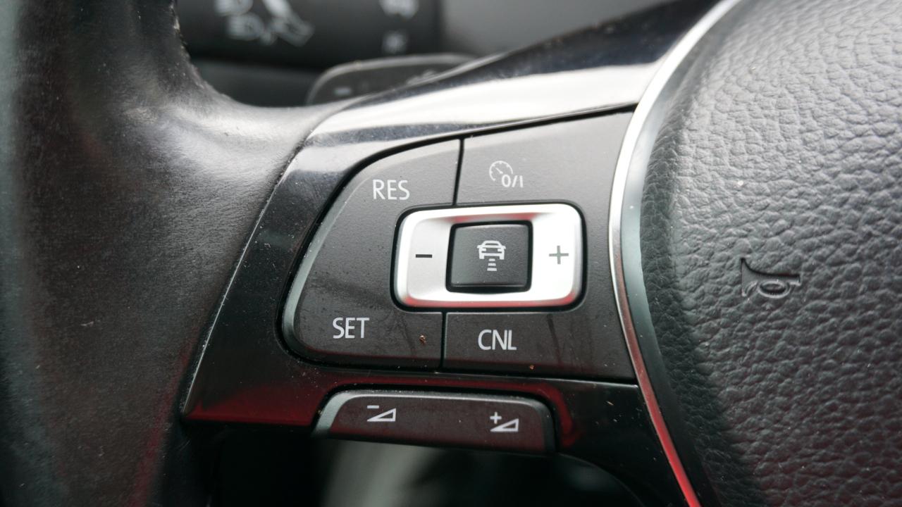 Volkswagen Golf Alltrack 1.8T SE DSG 2017