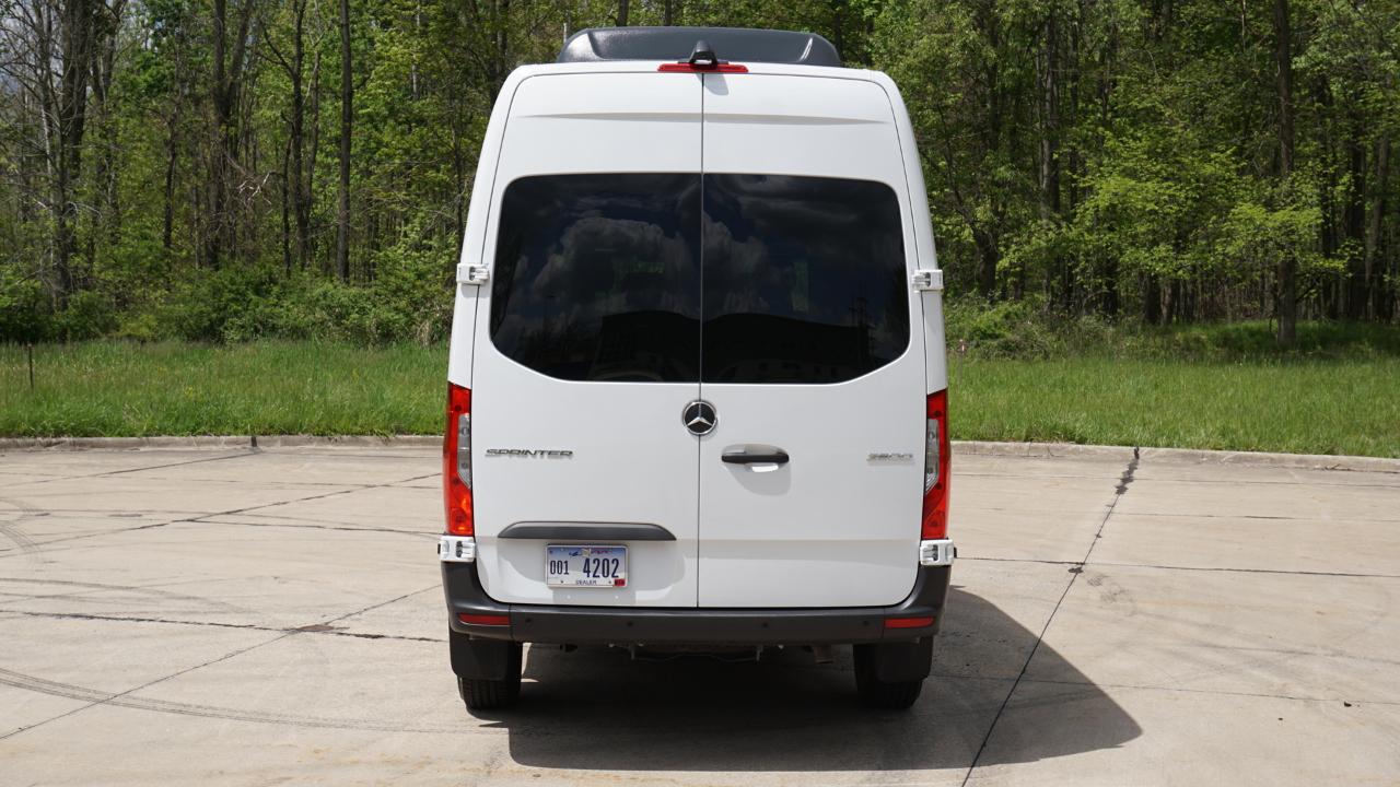 Mercedes-Benz Sprinter Passenger Van 2500 Standard Roof I4 Diesel 144" RWD 2025