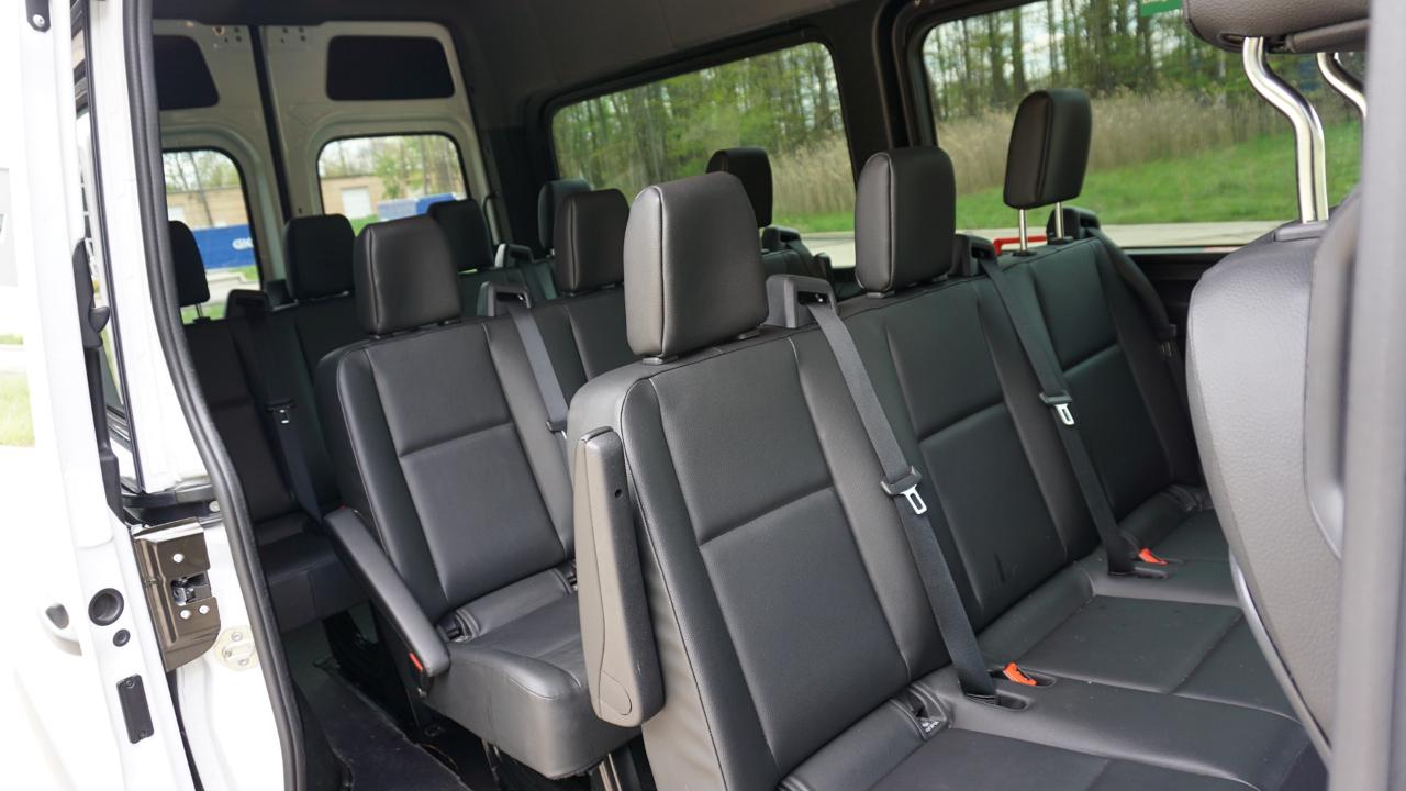 Mercedes-Benz Sprinter Passenger Van 2500 Standard Roof I4 Diesel 144" RWD 2025