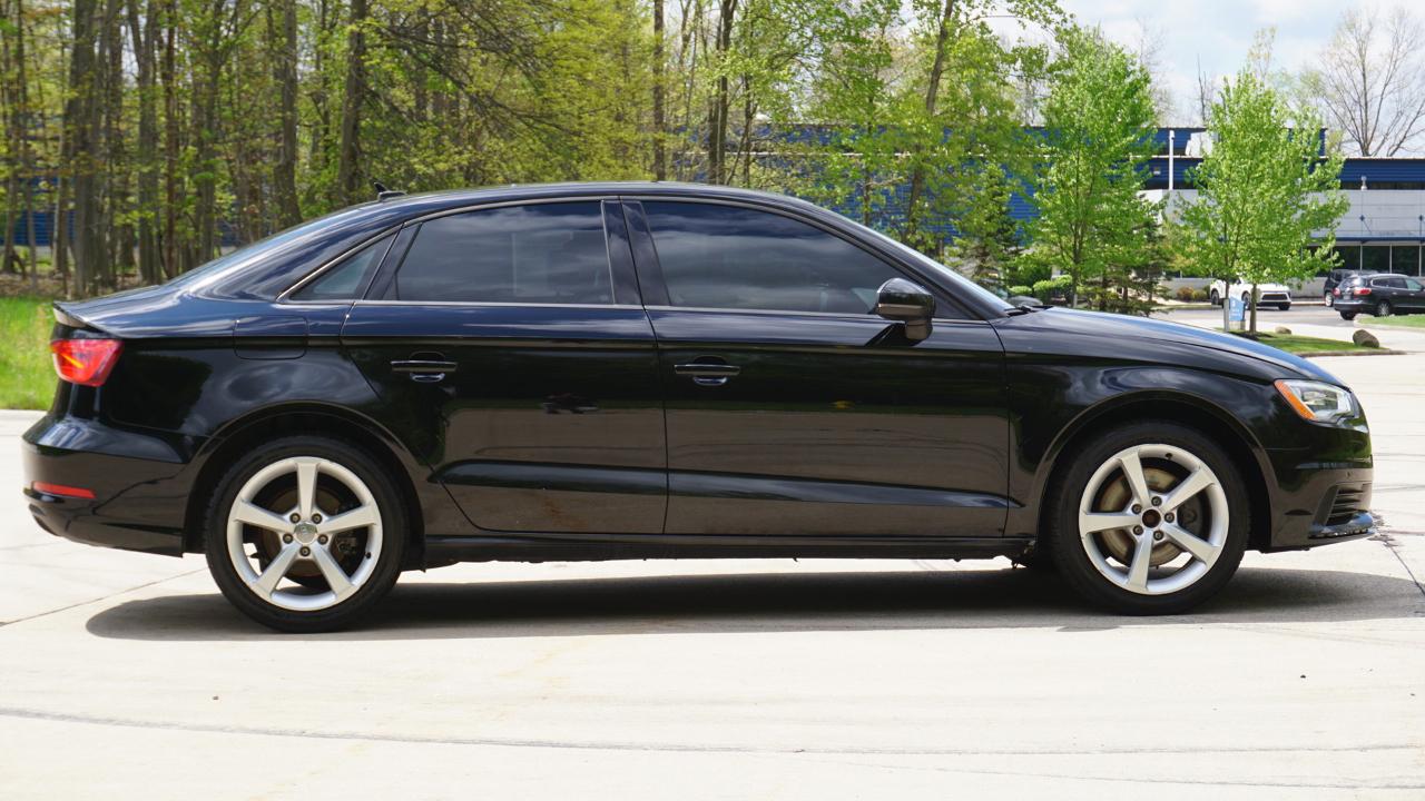 Audi A3 4dr Sdn FWD 1.8T Premium 2016