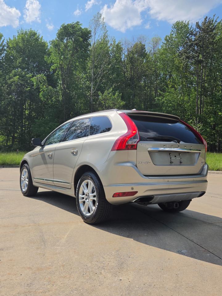 Volvo XC60 AWD 4dr T5 Premier 2016
