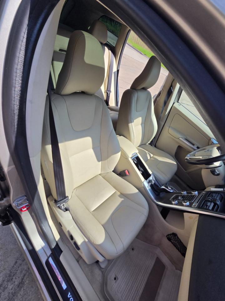Volvo XC60 AWD 4dr T5 Premier 2016