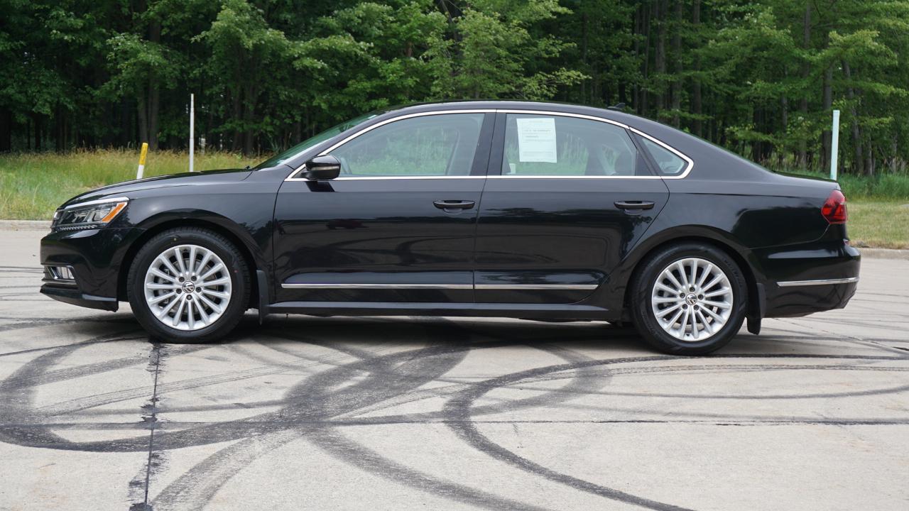 Volkswagen Passat 1.8T SE Auto 2017