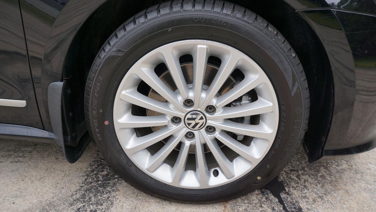 Volkswagen Passat 1.8T SE Auto 2017