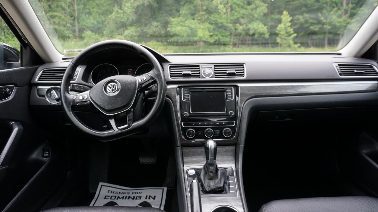 Volkswagen Passat 1.8T SE Auto 2017