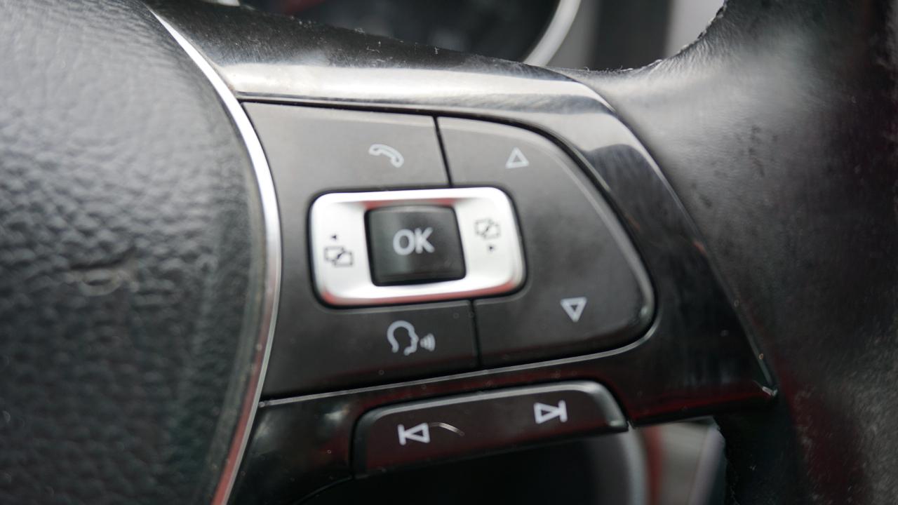 Volkswagen Passat 1.8T SE Auto 2017