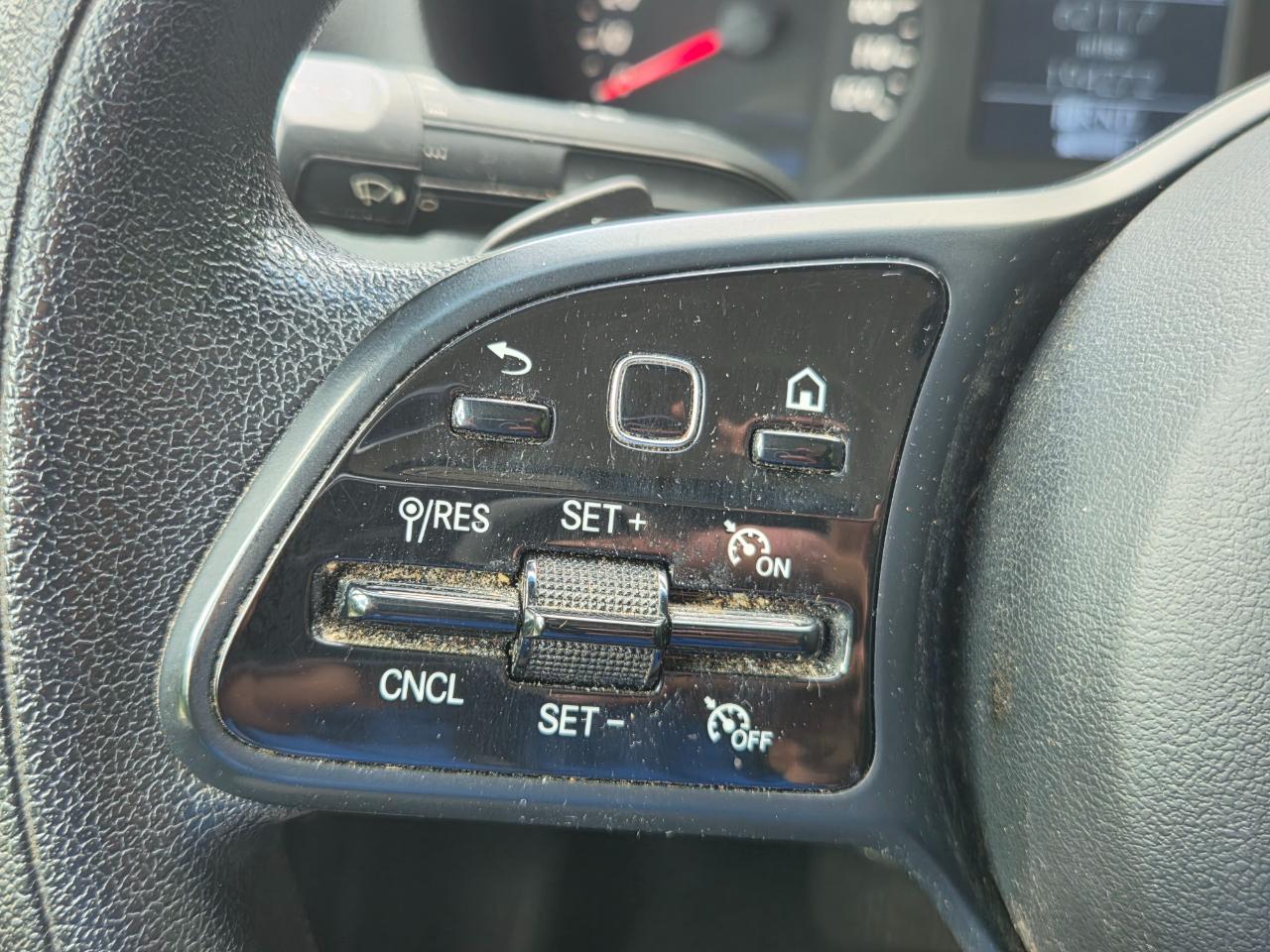 Freightliner Sprinter Van 3500 High Roof V6 144" RWD 2019