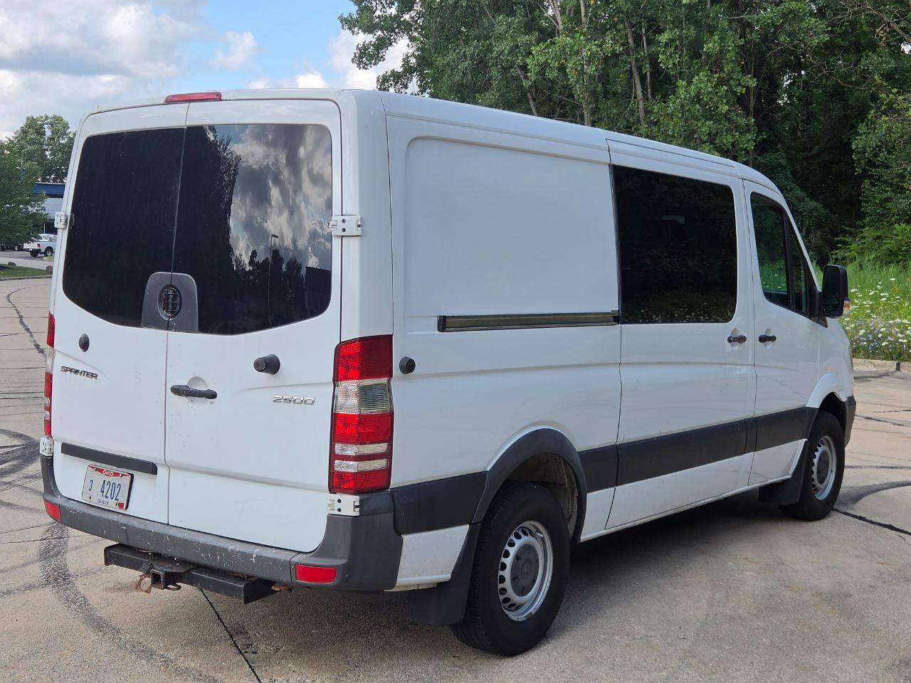 Mercedes-Benz Sprinter Van 2500 Standard Roof V6 144" RWD 2017