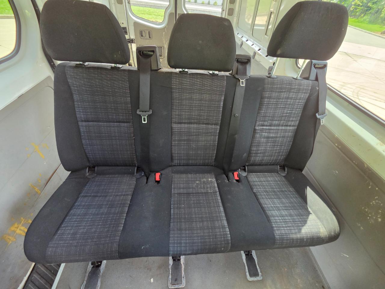 Mercedes-Benz Sprinter Van 2500 Standard Roof V6 144" RWD 2017