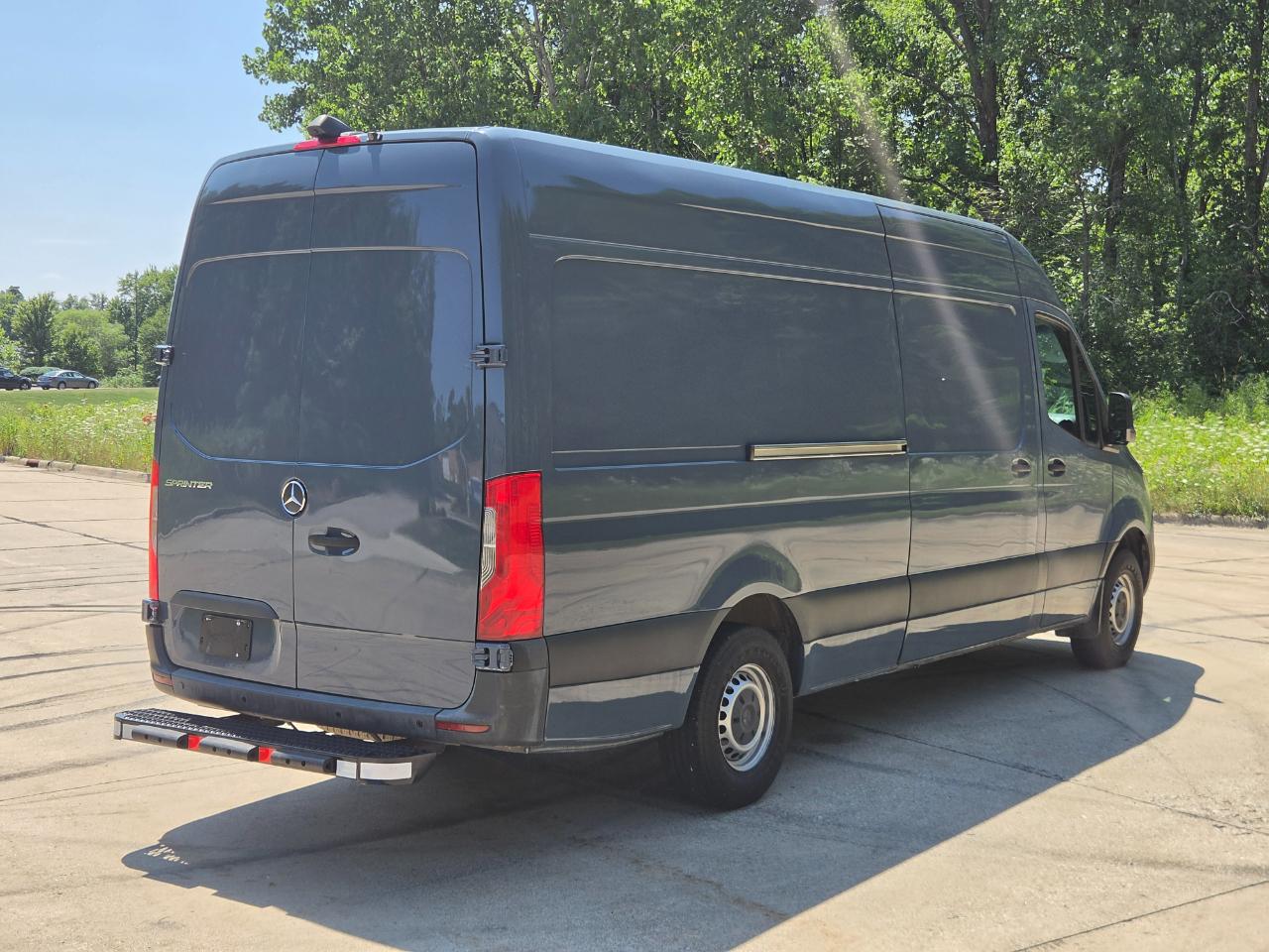Mercedes-Benz Sprinter Van 2500 High Roof V6 170" RWD 2019