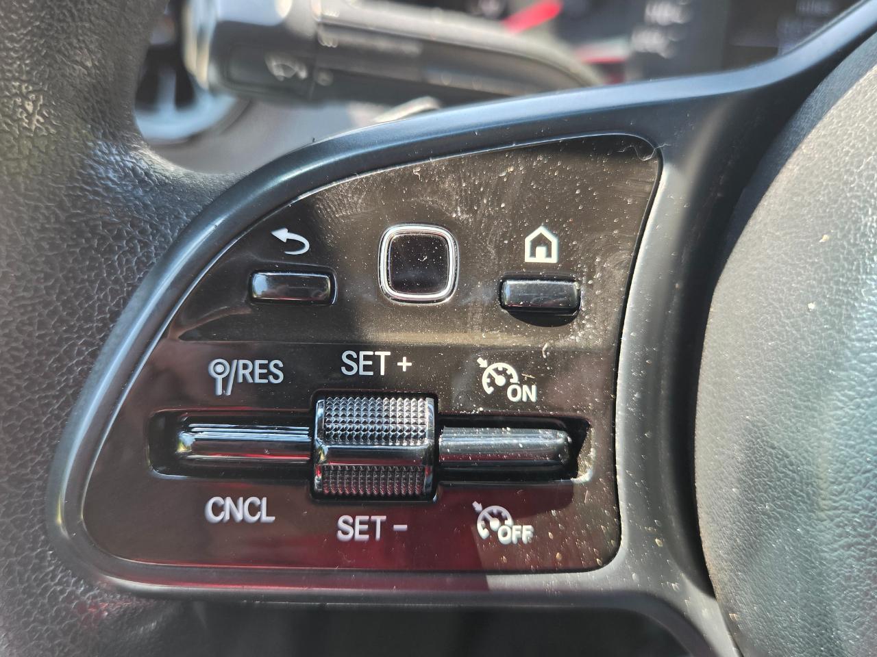 Mercedes-Benz Sprinter Van 2500 High Roof V6 170" RWD 2019