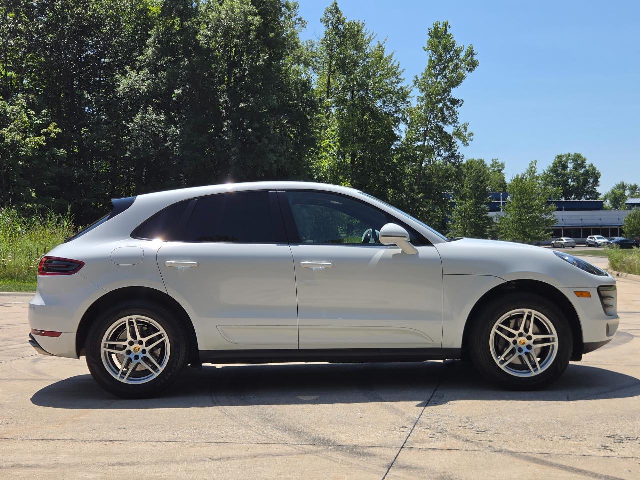 Porsche Macan Sport Edition AWD 2018
