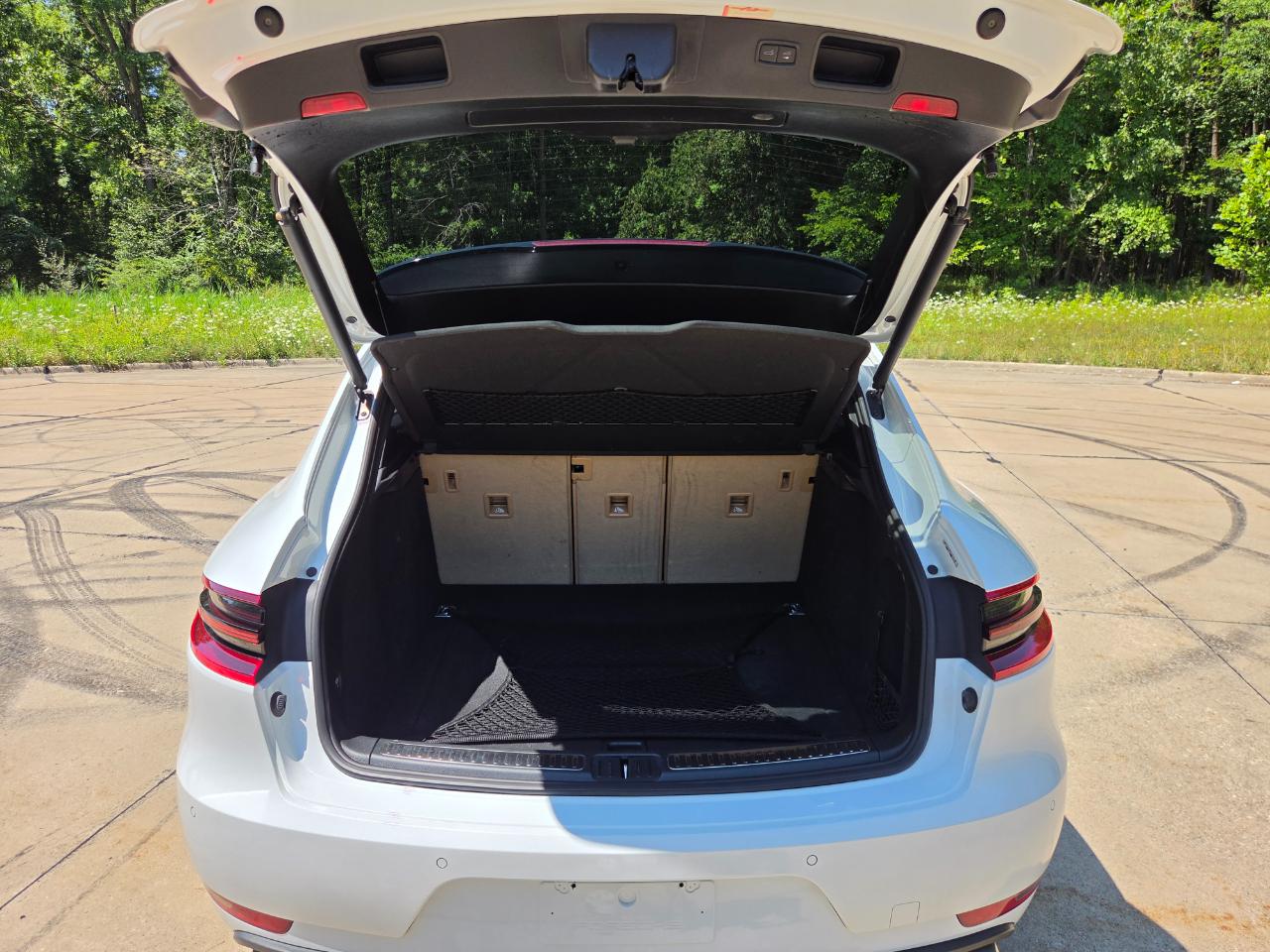 Porsche Macan Sport Edition AWD 2018