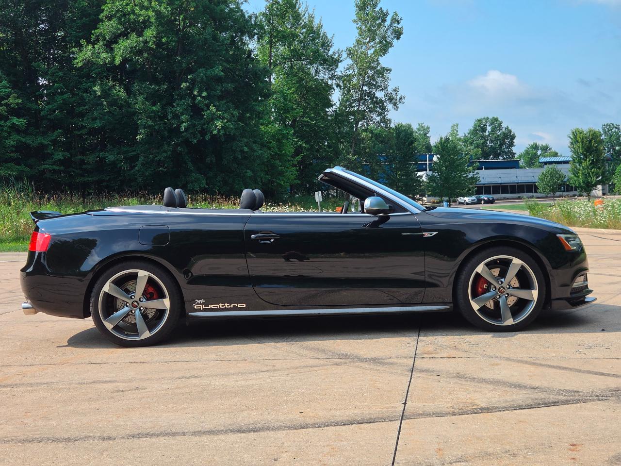 Audi A5 2dr Cabriolet Auto quattro 2.0T Premium Plus 2013