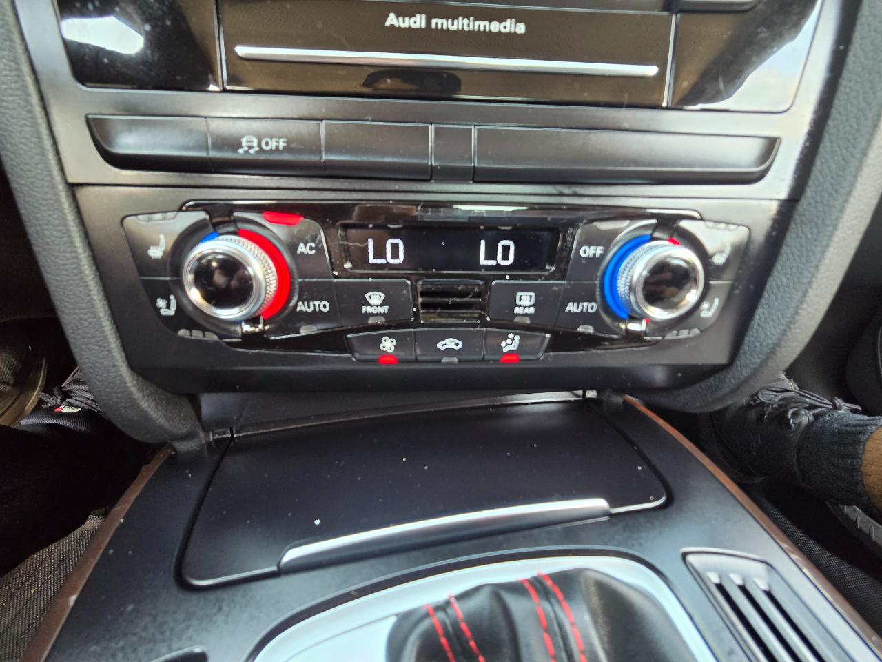 Audi A5 2dr Cabriolet Auto quattro 2.0T Premium Plus 2013
