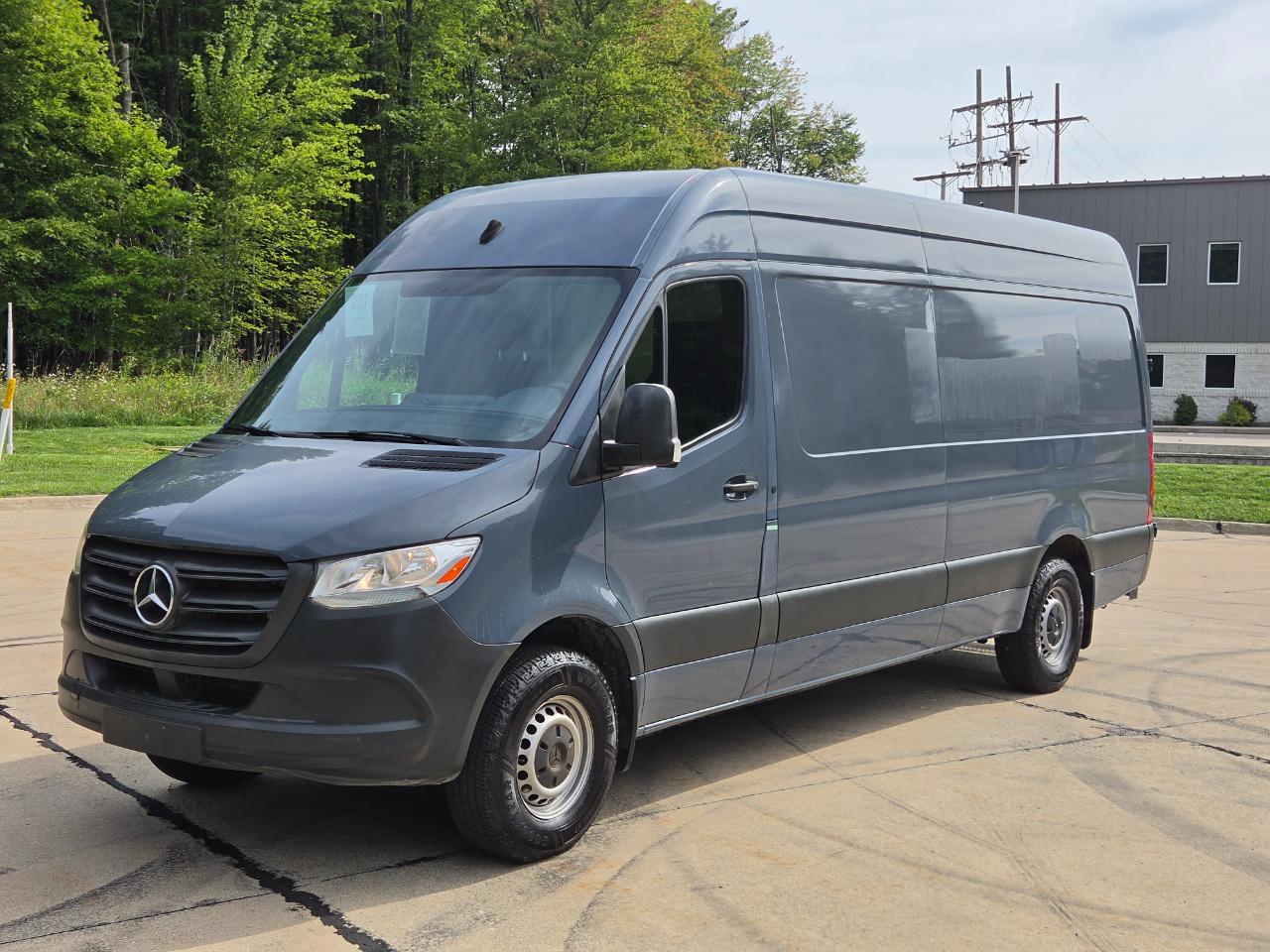 Mercedes-Benz Sprinter Van 2500 High Roof V6 170" RWD 2019