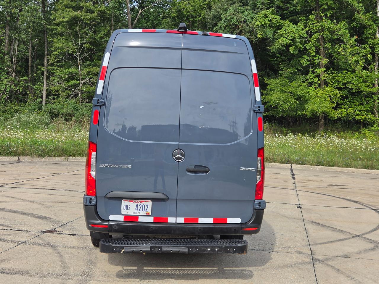 Mercedes-Benz Sprinter Van 2500 High Roof V6 170" RWD 2019