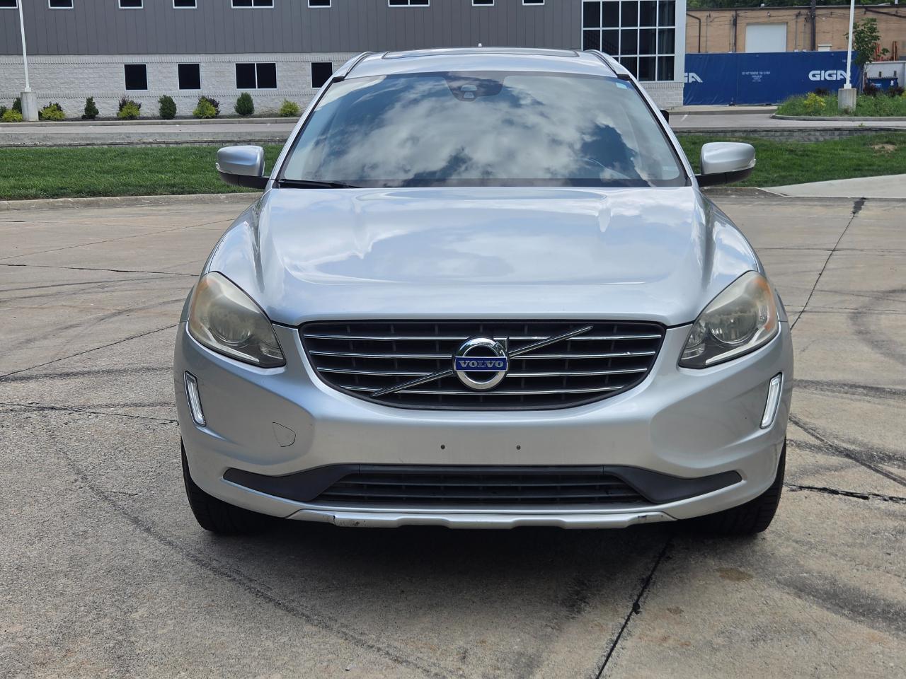 Volvo XC60 2015.5 AWD 4dr T5 2015