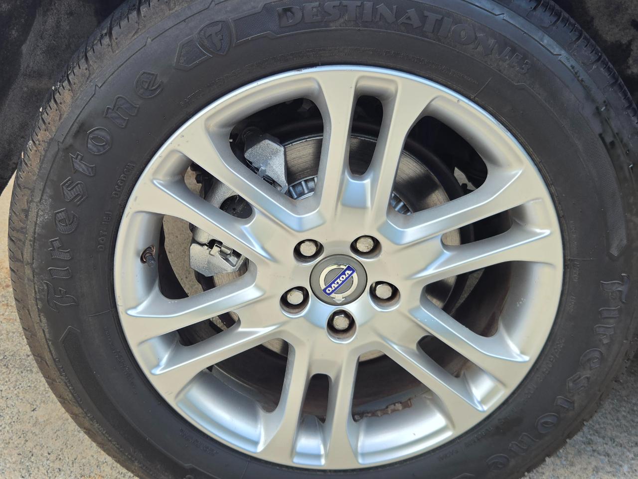 Volvo XC60 2015.5 AWD 4dr T5 2015
