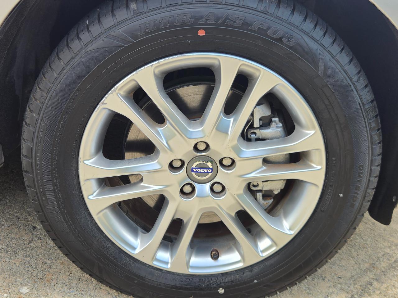 Volvo XC60 2015.5 AWD 4dr T5 2015