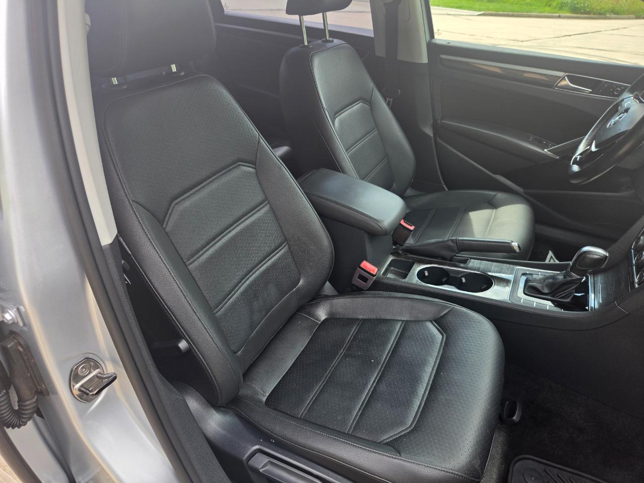 Volkswagen Passat 1.8T SE Auto 2017