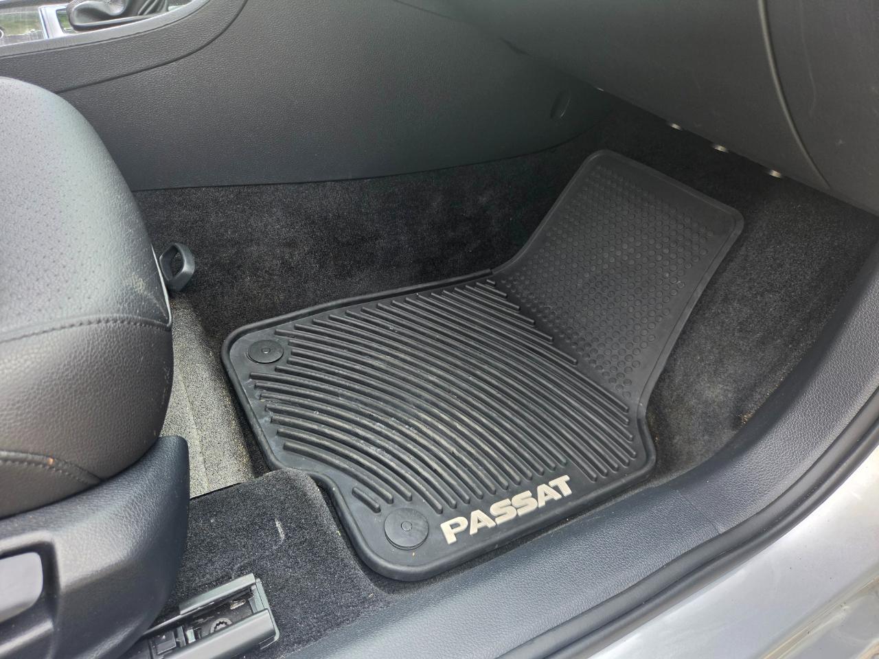 Volkswagen Passat 1.8T SE Auto 2017