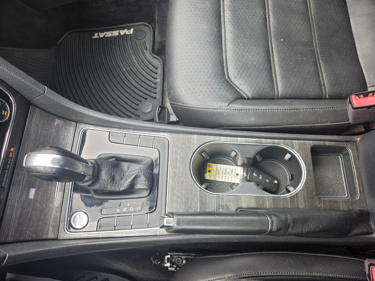 Volkswagen Passat 1.8T SE Auto 2017