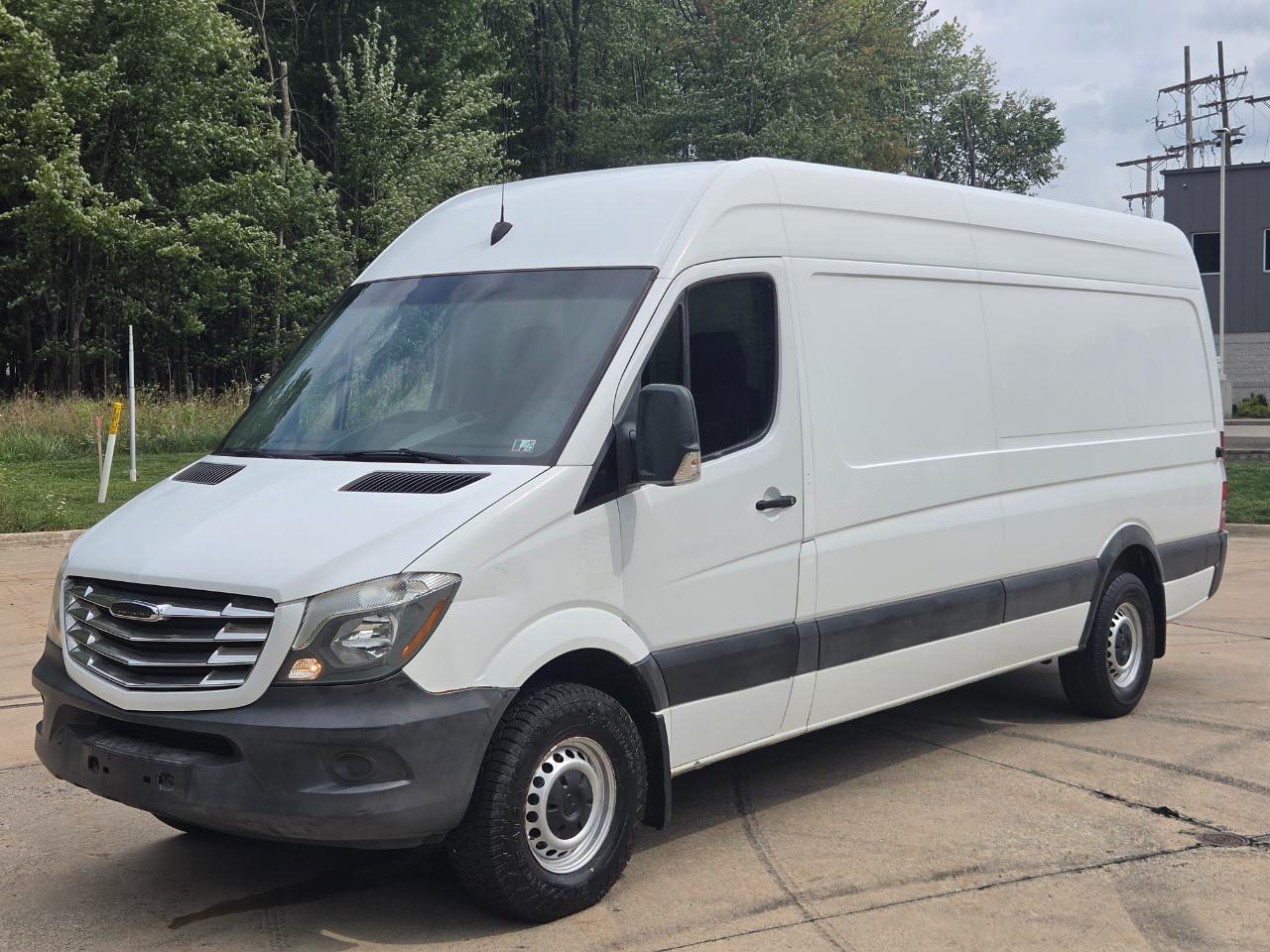Freightliner Sprinter Cargo Vans 2500 170" 2014
