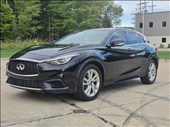 2017 Infiniti QX30 