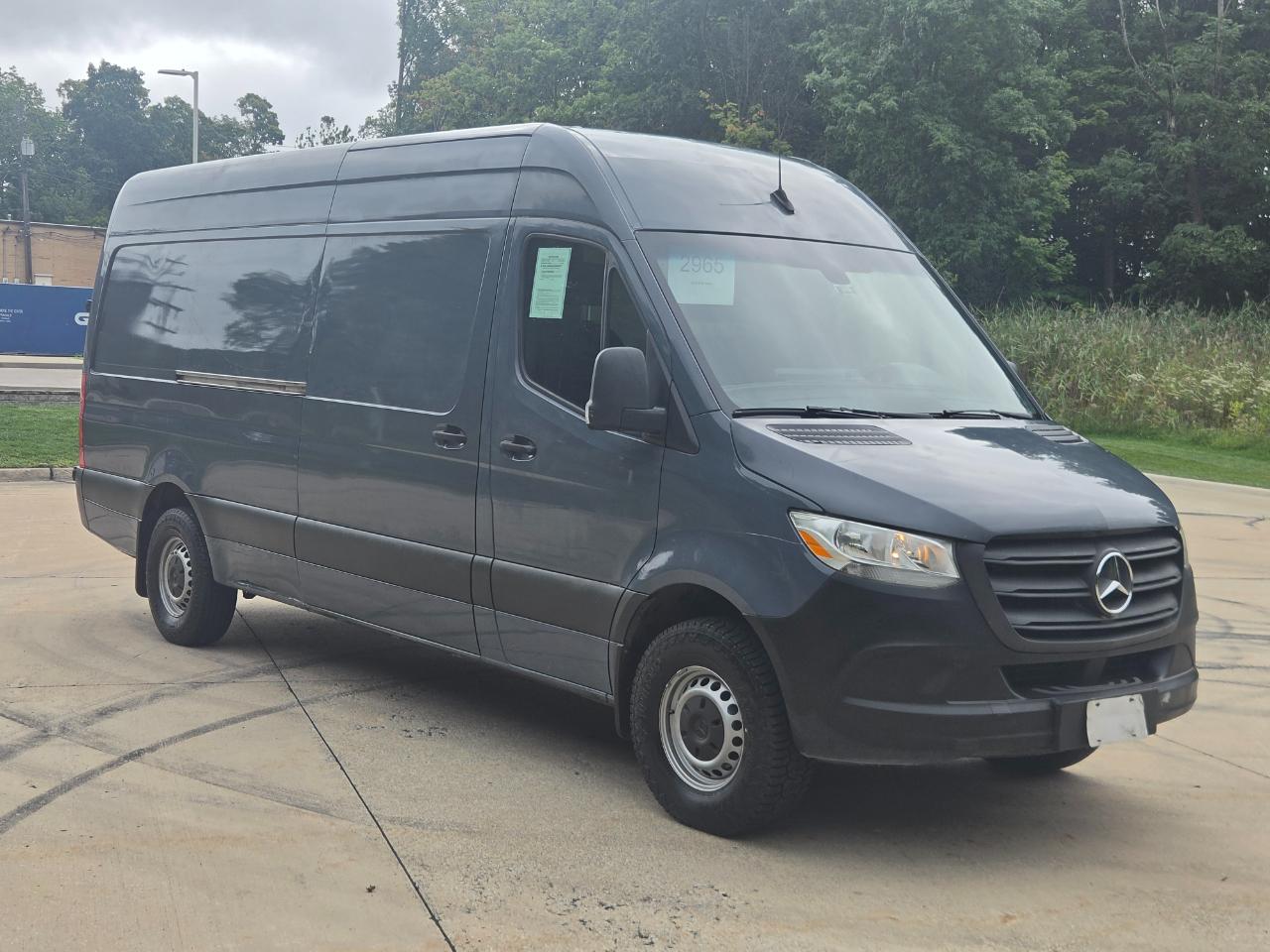 Mercedes-Benz Sprinter Van 2500 High Roof V6 170" RWD 2019