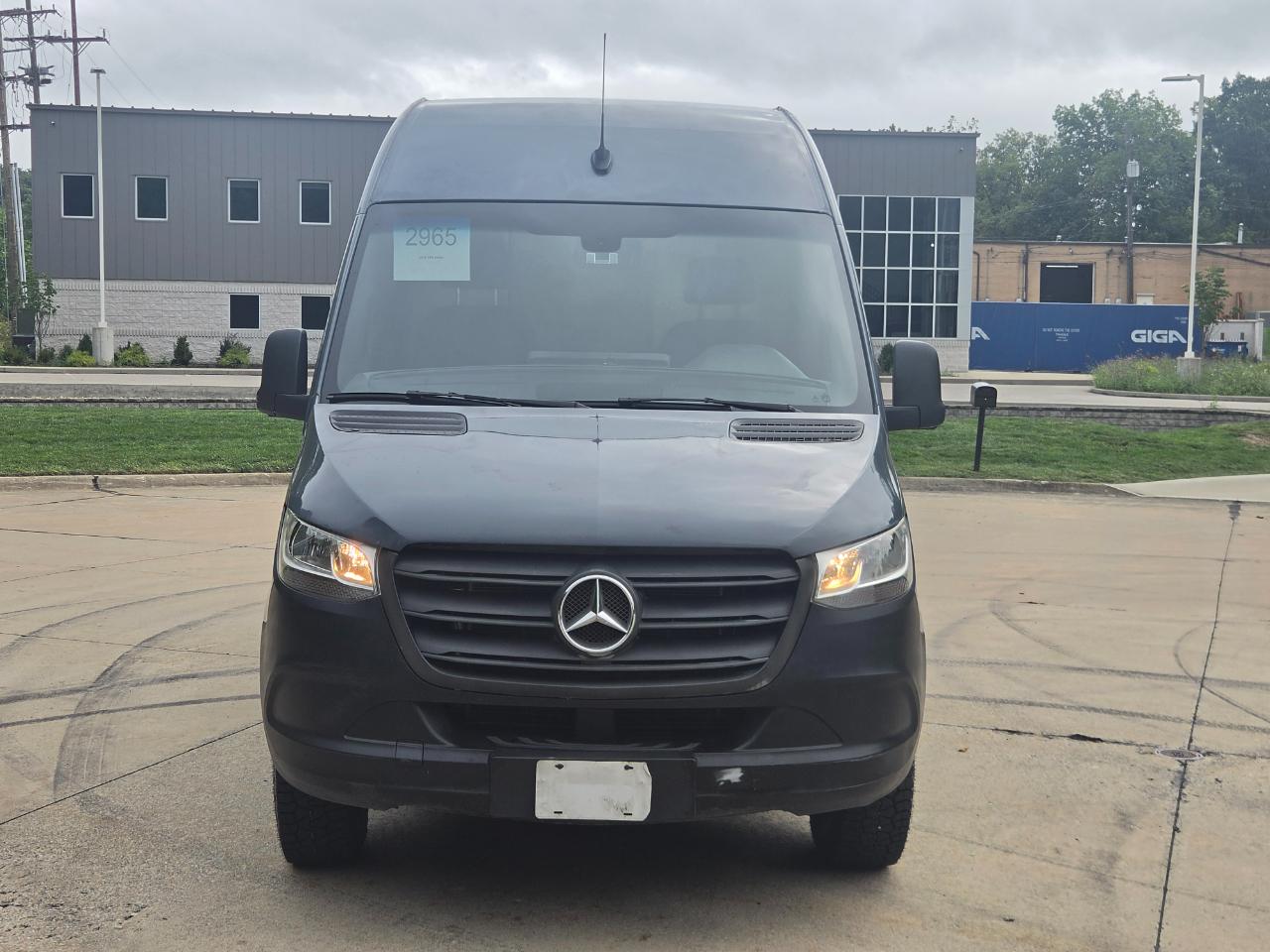Mercedes-Benz Sprinter Van 2500 High Roof V6 170" RWD 2019