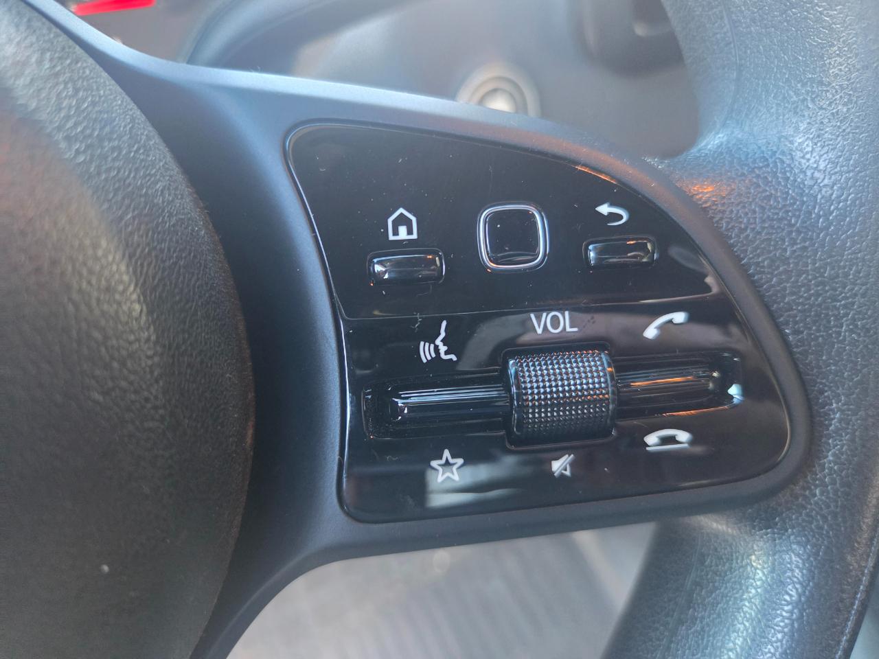 Mercedes-Benz Sprinter Van 2500 High Roof V6 170" RWD 2019