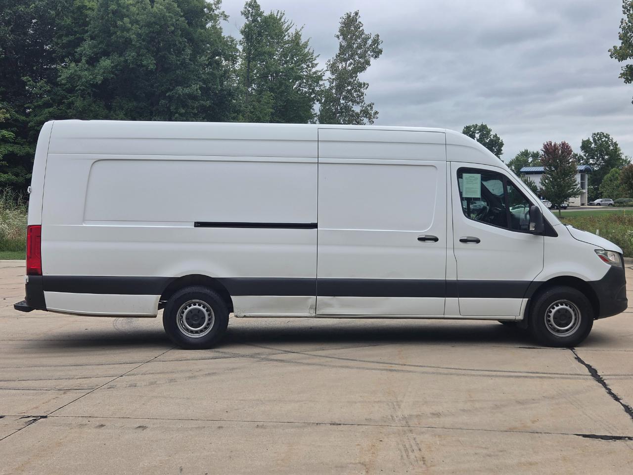 Mercedes-Benz Sprinter Cargo Van 2500 High Roof V6 170" Extended RWD 2020