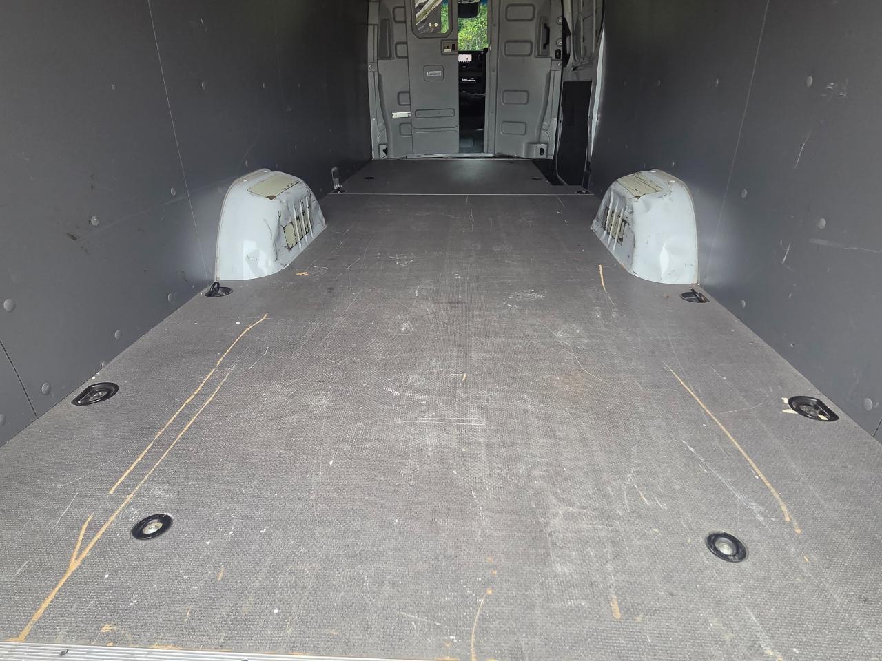 Mercedes-Benz Sprinter Cargo Van 2500 High Roof V6 170" Extended RWD 2020