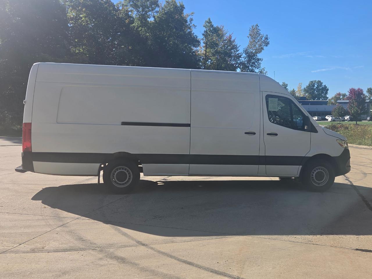 Mercedes-Benz Sprinter Cargo Van 2500 High Roof V6 170" Extended RWD 2020