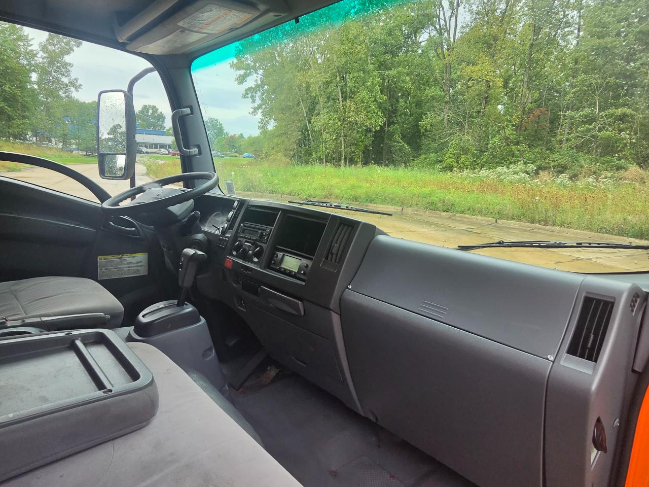 Isuzu NQR  2019