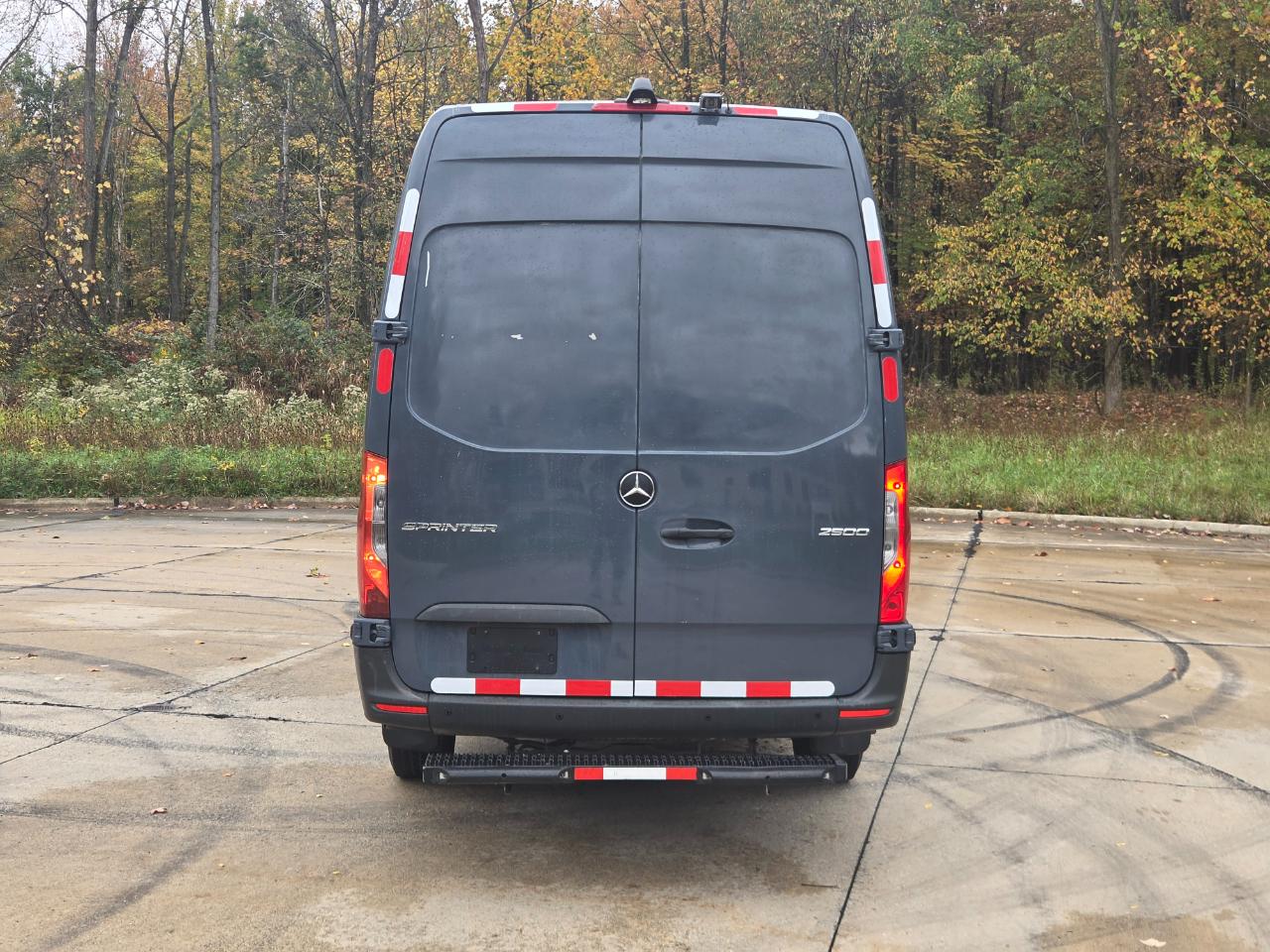 Mercedes-Benz Sprinter Van 2500 High Roof V6 170" RWD 2019