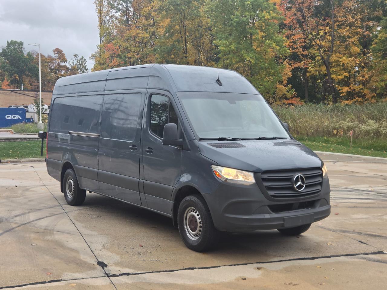 Mercedes-Benz Sprinter Van 2500 High Roof V6 170" RWD 2019