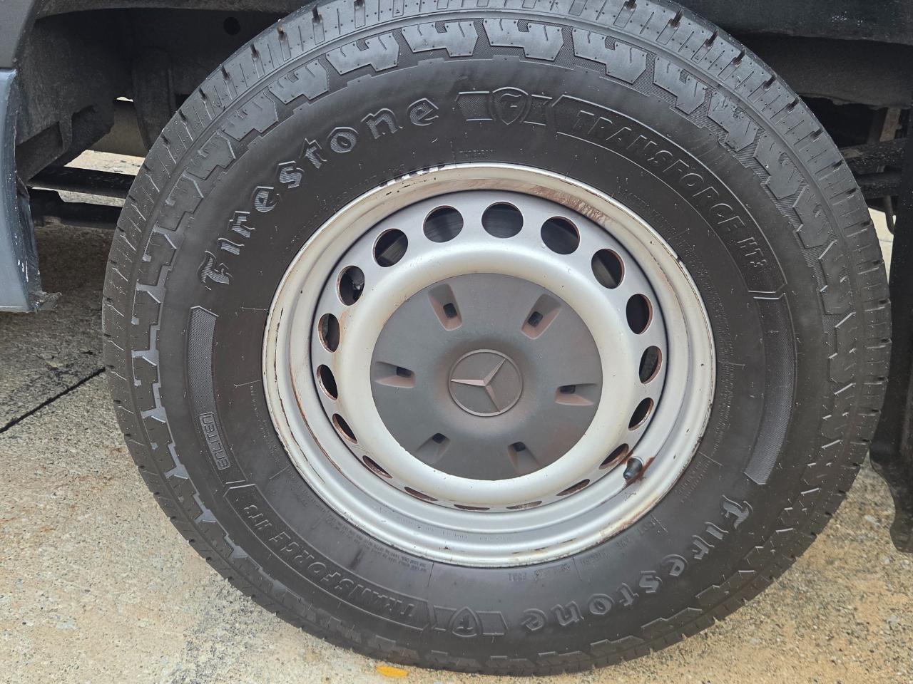 Mercedes-Benz Sprinter Van 2500 High Roof V6 170" RWD 2019