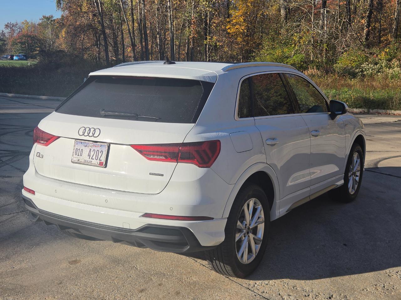 Audi Q3 S line Premium Plus 45 TFSI quattro 2022